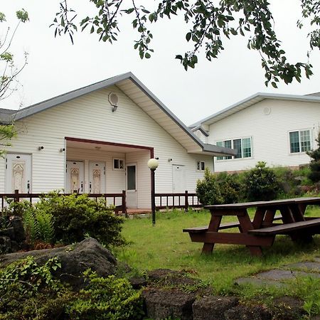 Joyville Resort Jeju Extérieur photo