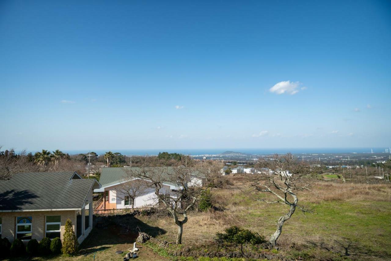 Joyville Resort Jeju Extérieur photo